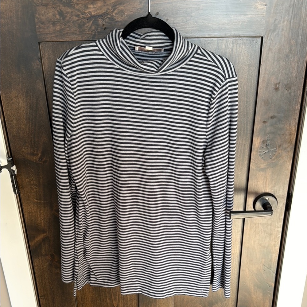 LOFT Navy and Gray Striped Turtleneck